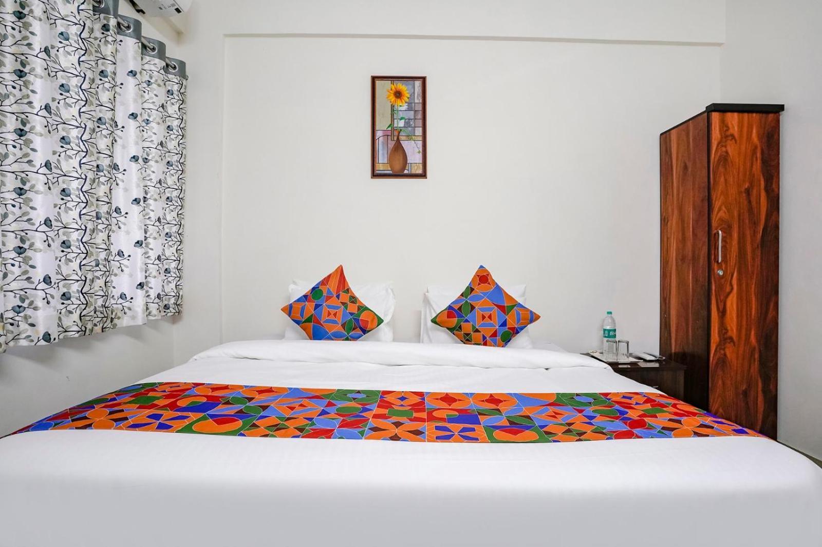 Hotel Comfort Caves Nashik Ngoại thất bức ảnh